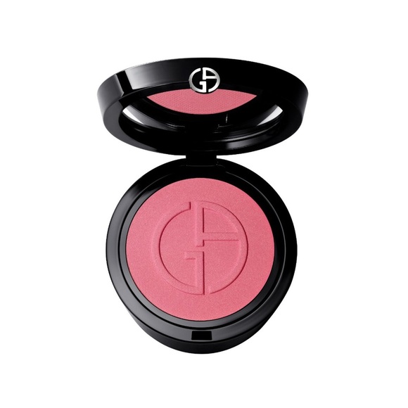 Giorgio Armani Other - GIORGIO ARMANI luminous Silk Glow Blush Amore 51 0.12oz